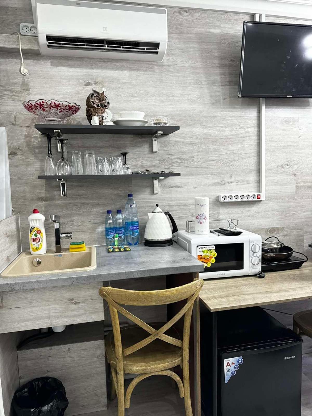 Cozy Good Apartment Chisinau Bagian luar foto