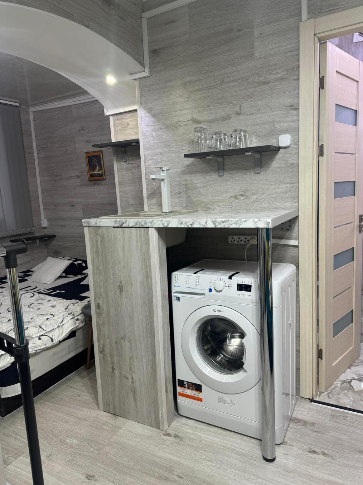 Cozy Good Apartment Chisinau Bagian luar foto